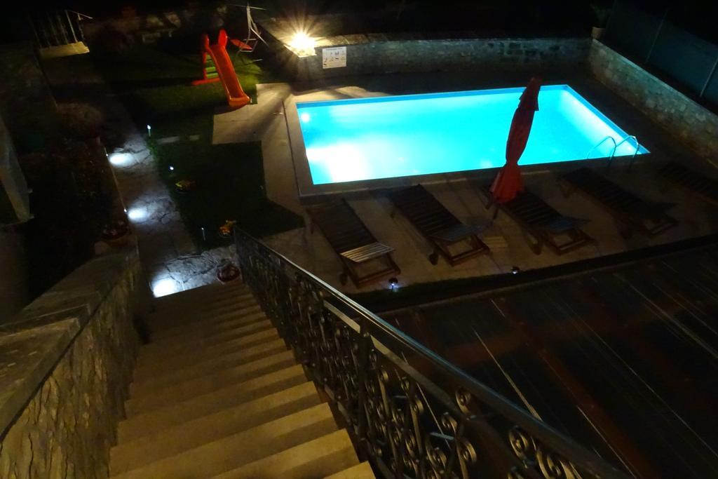 Villa Letizia Oprtalj Szoba fotó