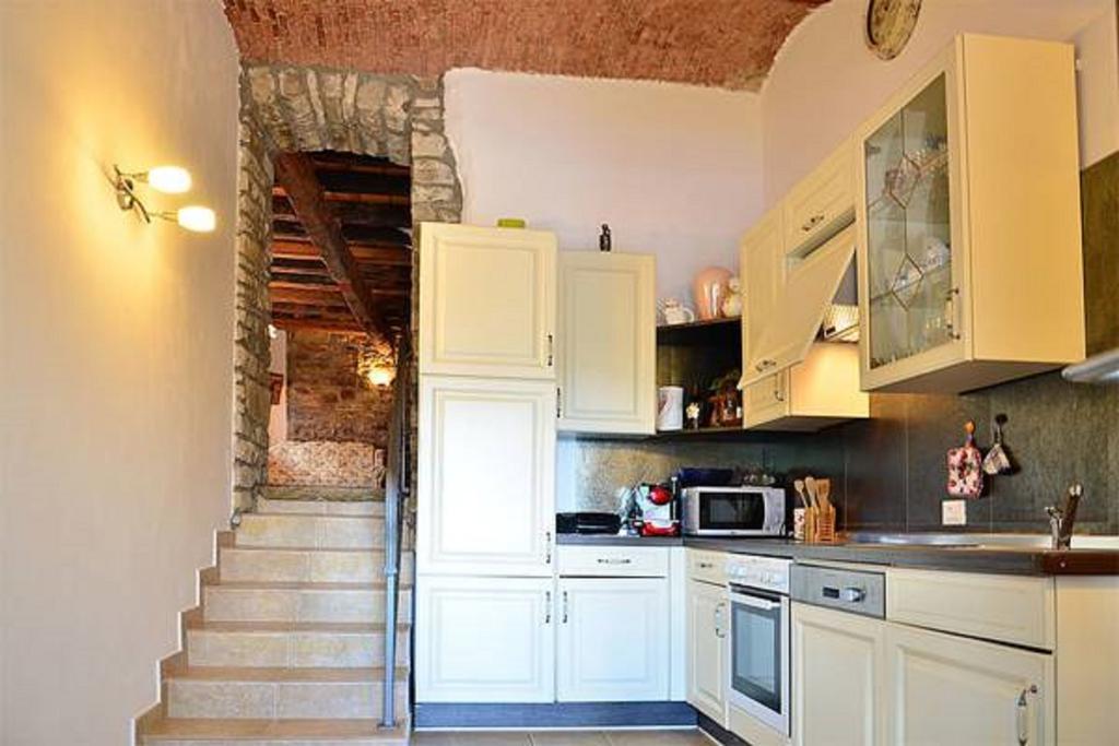 Villa Letizia Oprtalj Szoba fotó